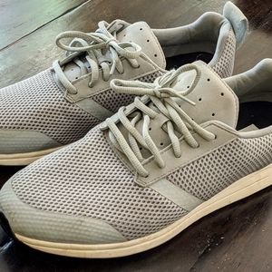 York Athletics 'The Henry' Sneakers